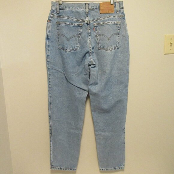 Womens Levis 550 Tapered Light Wash Relaxed Fit Size 14 Vintage Made in Columbia - Picture 3 of 8